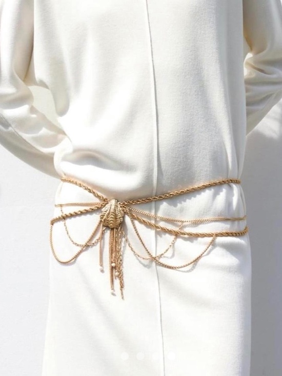 Zara women’s gold tone metal shell and pearl belt